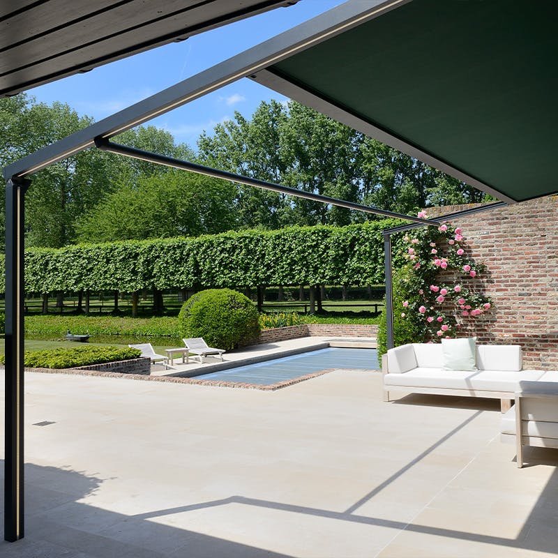 B128 Pergola Van Brustor | INHUIS Plaza | INHUIS Plaza